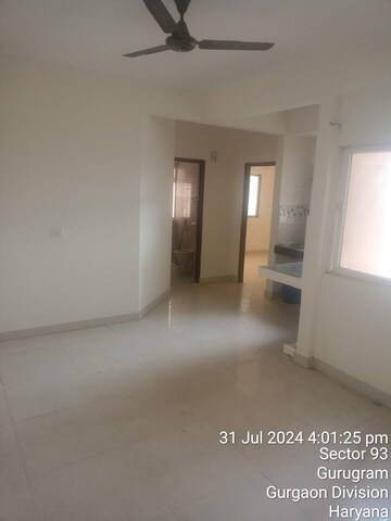 Room in 2 BHK Apartment at Signature Orchard Avenue 2, Sector 93 – for Sale