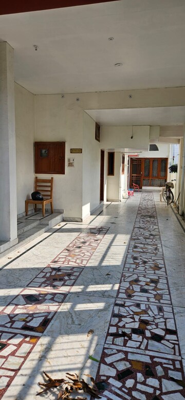 6+ BHK Villa – Exterior View View at Gomti Nagar - for Sale