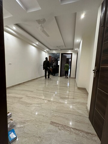 Parking in 2 BHK Builder Floor at Chattarpur – for Sale