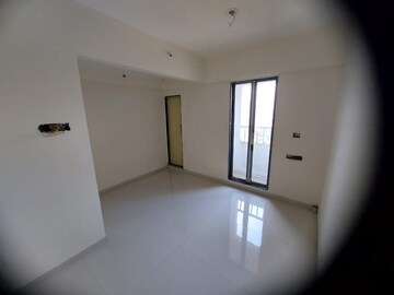 Room in 2 BHK Apartment at Ashar Axis, Majiwada – for Sale