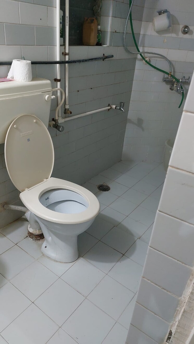 Attached Bathroom, kolte-patil-heritage 1 Bedroom 500 Sq.Ft. Apartment In Bhosale Nagar Pune 7648896