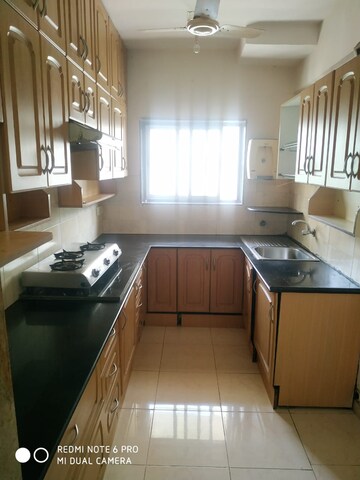2 BHK Apartment For Rent in Bandra West Mumbai  7648972