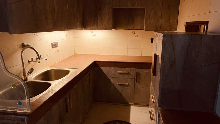 Kitchen, ashok nagar 2 Bedroom 900 Sq.Ft. Builder Floor In Ashok Nagar Delhi 7648975