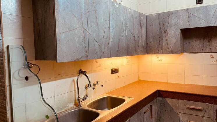 Kitchen, ashok nagar 2 Bedroom 900 Sq.Ft. Builder Floor In Ashok Nagar Delhi 7648975