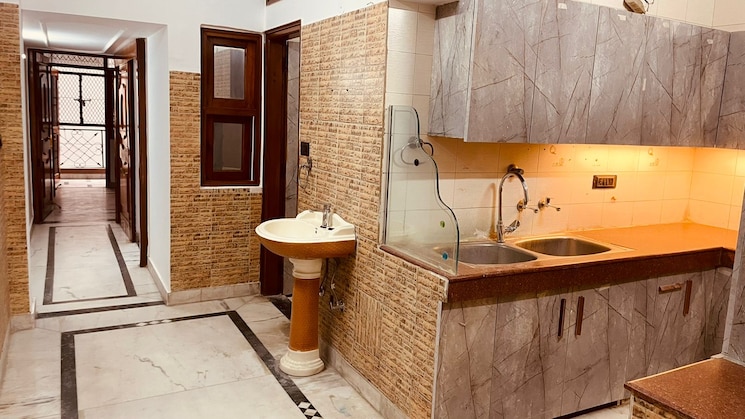 Kitchen, ashok nagar 2 Bedroom 900 Sq.Ft. Builder Floor In Ashok Nagar Delhi 7648975