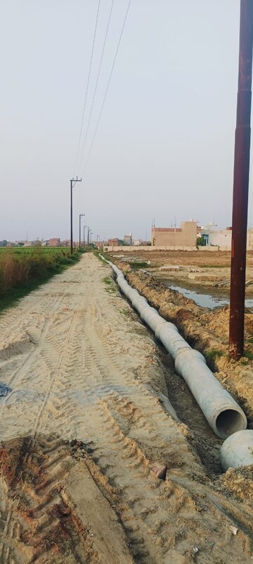  Plot For Sale in Max Defence City Apartments, Chaprana Colony