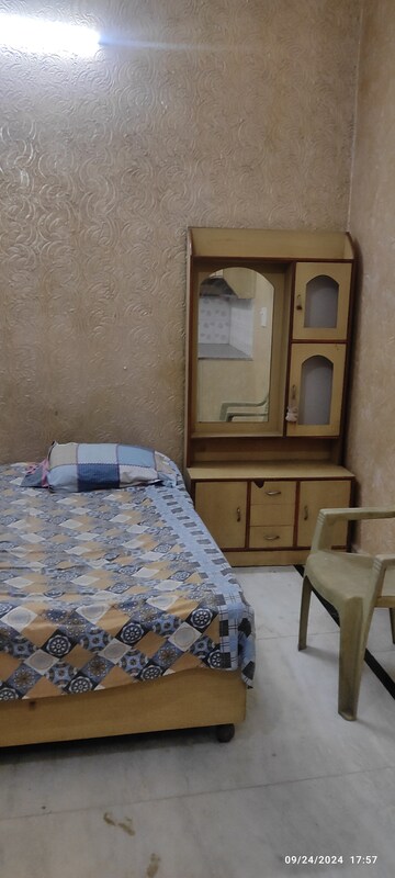 रेसिडेंशियल घर वर्ग फुट फॉर रेंट इन वसंत विहार देहरादून  7649721