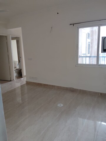 Room in 2 BHK Apartment at Mahagun Mywoods, Sector 16c Greater Noida – for Sale