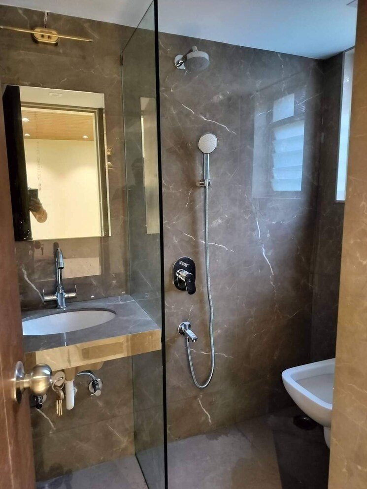 Bathroom, little-hut-apartment 2 Bedroom 900 Sq.Ft. Apartment In Pali Hill Mumbai 7650356