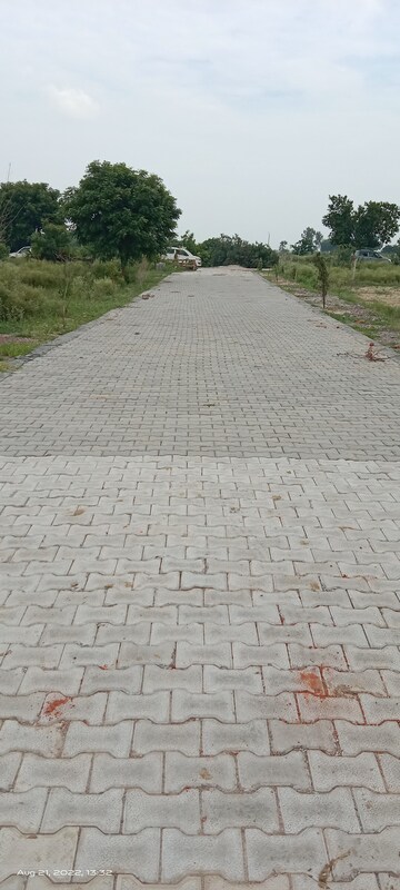  Plot – Exterior View View at Yamuna Expressway - for Sale