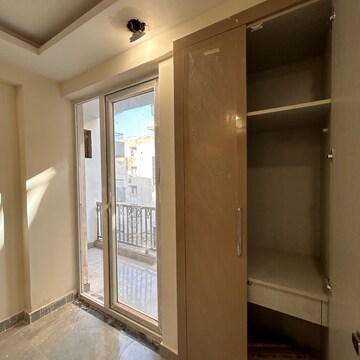 Room in 2 BHK Builder Floor at Chattarpur – for Sale