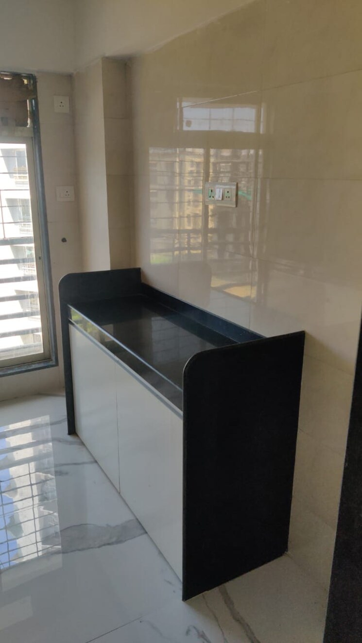 Kitchen, rna-ng-diamond-hill 2 Bedroom 556 Sq.Ft. Apartment In Beverly Park Thane 7650907