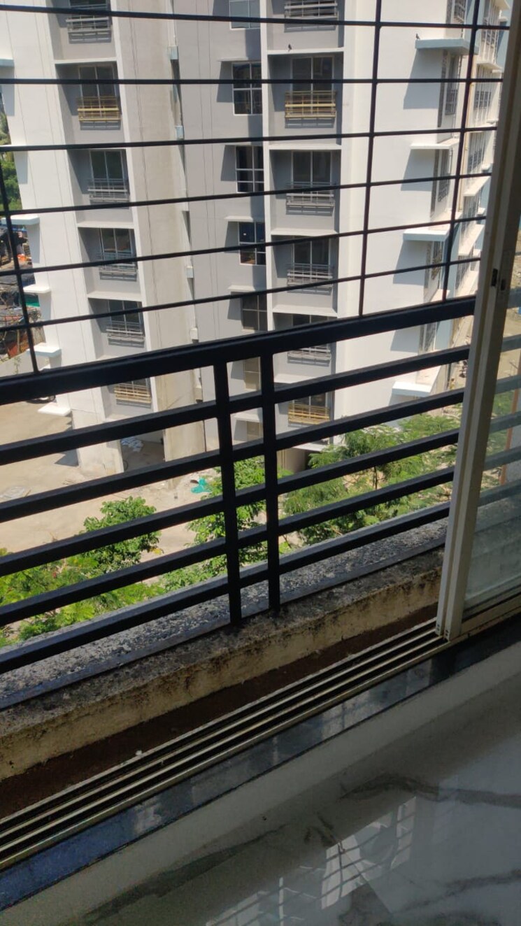 Balcony, rna-ng-diamond-hill 2 Bedroom 556 Sq.Ft. Apartment In Beverly Park Thane 7650907
