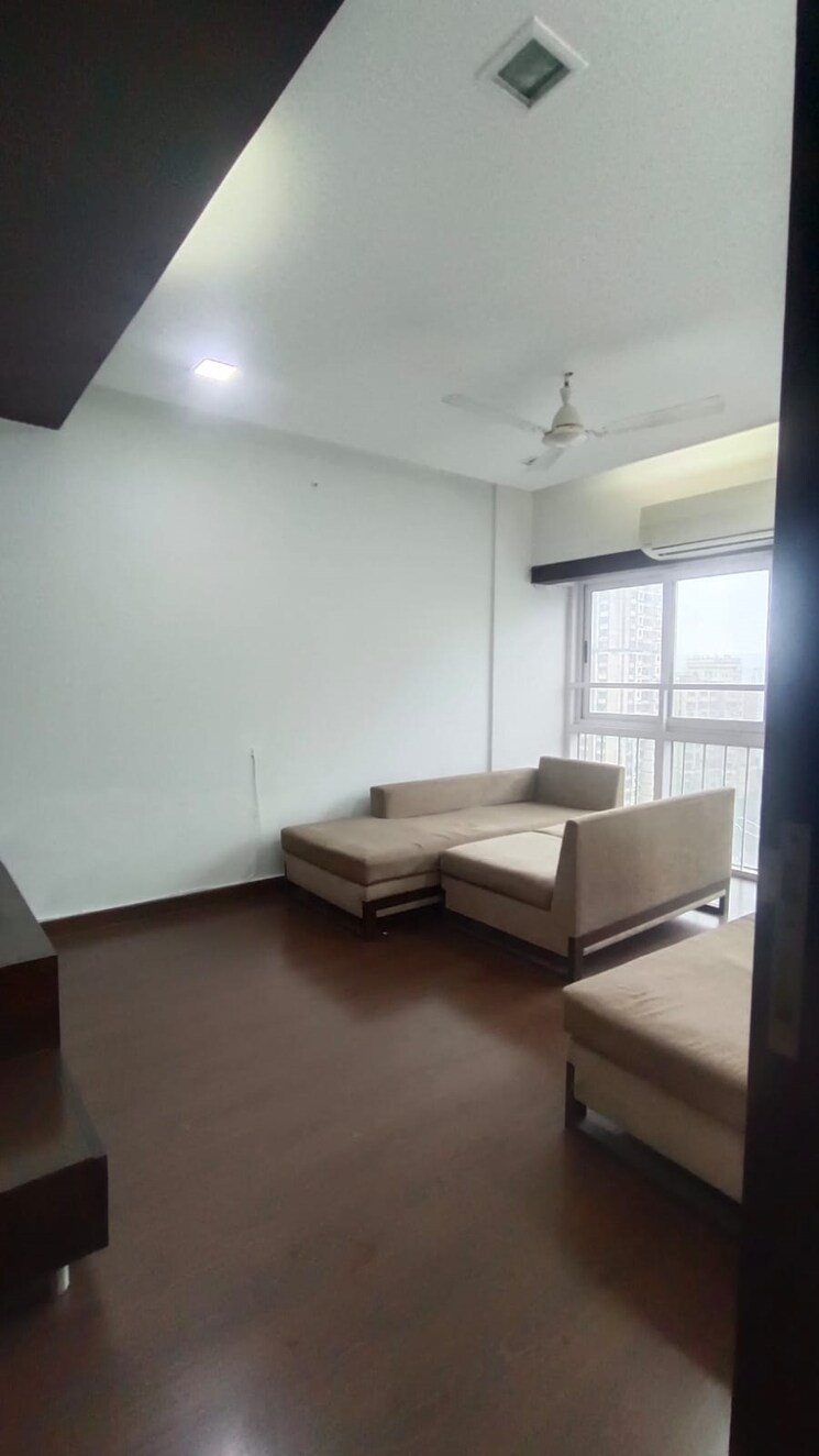 Room, lokhandwala-whispering-palms-xxclusives 4 Bedroom 2360 Sq.Ft. Apartment In Kandivali East Mumbai 7650974