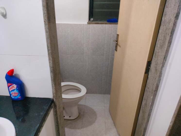 Bathroom, shreyas-palladium-exotica-phase-ii 1 Bedroom 650 Sq.Ft. Apartment In Dhanori Pune 7651122