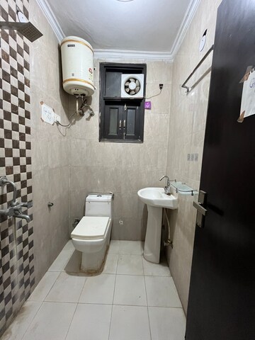 Bathroom in 3 BHK Builder Floor at Palm Residency Chhatarpur, Chattarpur – for Sale