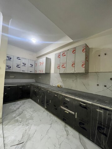 Kitchen in 3 BHK Builder Floor at Palm Residency Chhatarpur, Chattarpur – for Sale