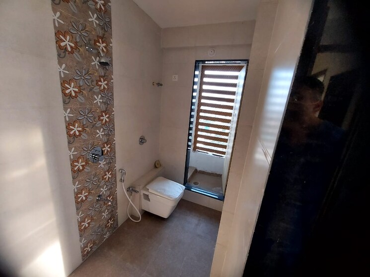 Bathroom, ashar-axis 1 Bedroom 462 Sq.Ft. Apartment In Majiwada Thane 7651597