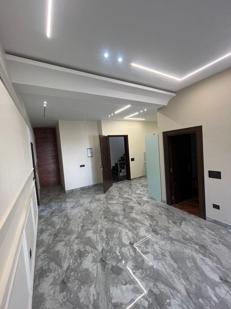 Room, ballupur 3 Bedroom 1850 Sq.Ft. Builder Floor In Ballupur Dehradun 7651610