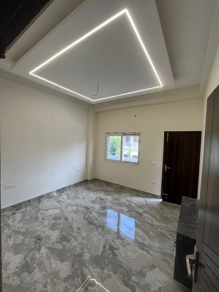 Room, ballupur 3 Bedroom 1850 Sq.Ft. Builder Floor In Ballupur Dehradun 7651610