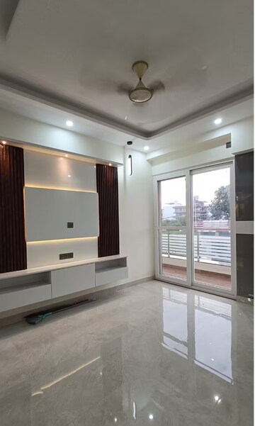 Room in 3 BHK Builder Floor at Sahastradhara Road – for Sale