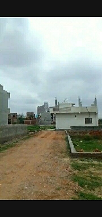  Plot – Exterior View View at Sethi Arcade, Sector 76 - for Sale