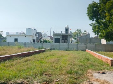  Plot – Exterior View View at Dhoom Manikpur - for Sale