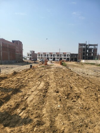 Plot For Resale in Gn Sector Alpha 1 Greater Noida  7652270