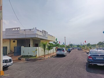  Plot – Exterior View View at Kadthal - for Sale