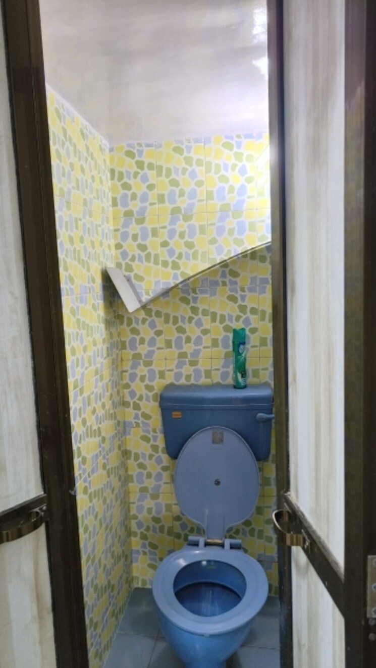 Bathroom, church-view-apartment-santacruz-east 1 Bedroom 500 Sq.Ft. Builder Floor In Santacruz East Mumbai 7652585