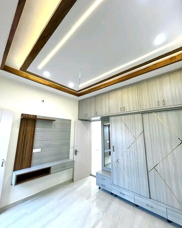 Room in 3 BHK Independent House at Sector 124 – for Sale