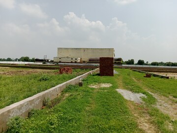  Plot – Garden View at Dhanauli - for Sale