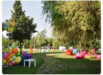 2 BHK Apartment – Garden View at Dahisar East - for Sale