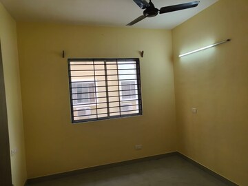 Room in 2 BHK Apartment at Ideal Abasan, Narayanpur – for Sale