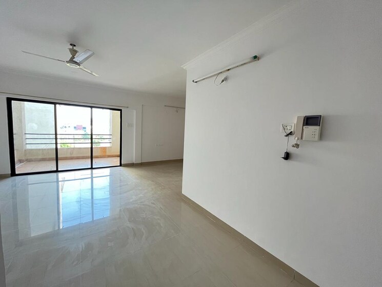 Room, golden-cascade 3.5 Bedroom 2500 Sq.Ft. Apartment In Wakad Pune 7653280