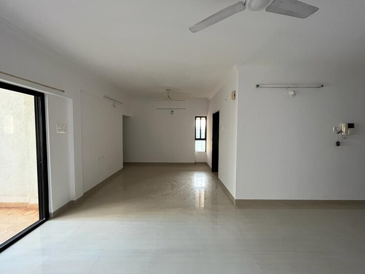 Room, golden-cascade 3.5 Bedroom 2500 Sq.Ft. Apartment In Wakad Pune 7653280