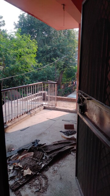 रेसिडेंशियल फ्लैट वर्ग फुट फॉर रेंट इन पश्चिम विहार दिल्ली  7653364