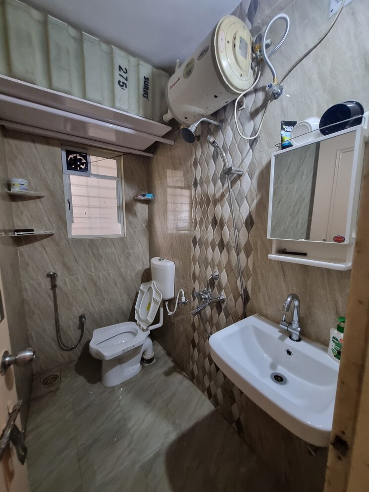 Attached Bathroom, suvarnayug-society 2 Bedroom 850 Sq.Ft. Apartment In Aundh Pune 7653508