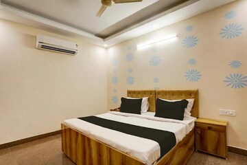 Room in  Pg at Sector 116 – for Rent