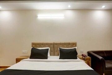 Room in  Pg at Sector 116 – for Rent