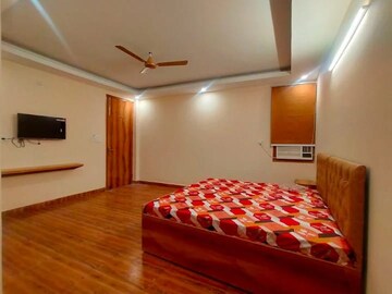 Room in  Pg at Sector 116 – for Rent