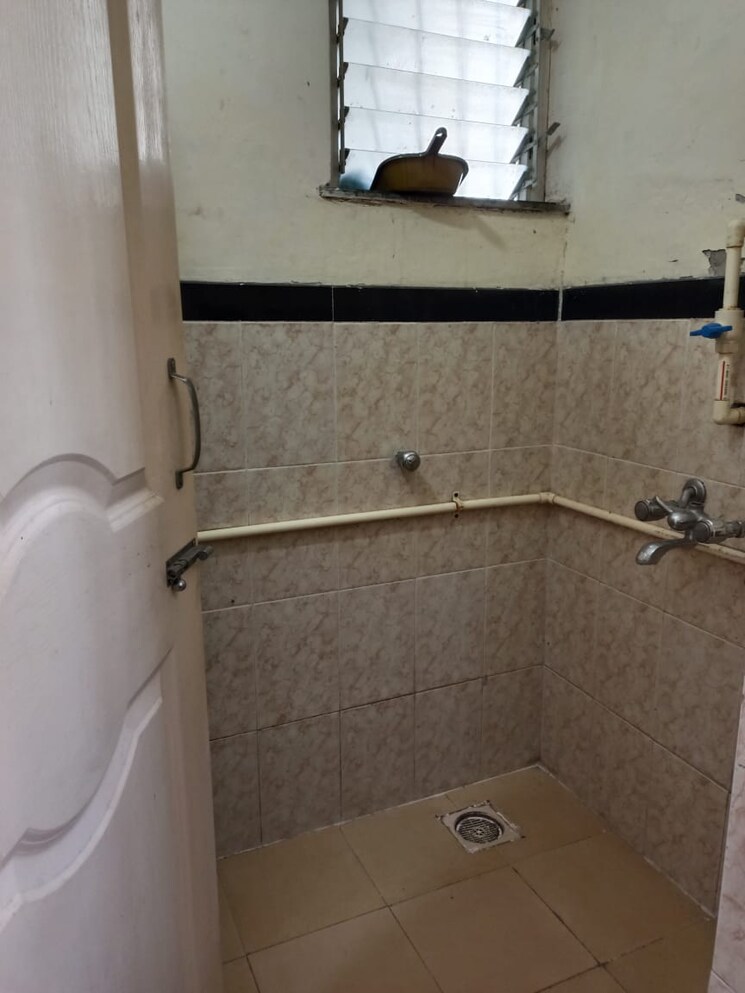 Bathroom, piramal-mahada 1 Bedroom 360 Sq.Ft. Apartment In Lower Parel Mumbai 7653640