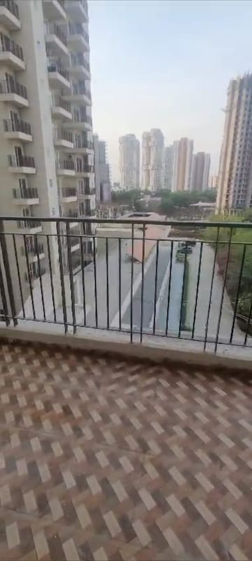 1 BHK Apartment For Rent in Pivotal Paradise Sector 62 Gurgaon  7653730