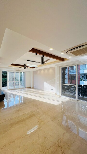 Living Room in 4 BHK Builder Floor at Devindar Vihar, Sector 56 – for Sale