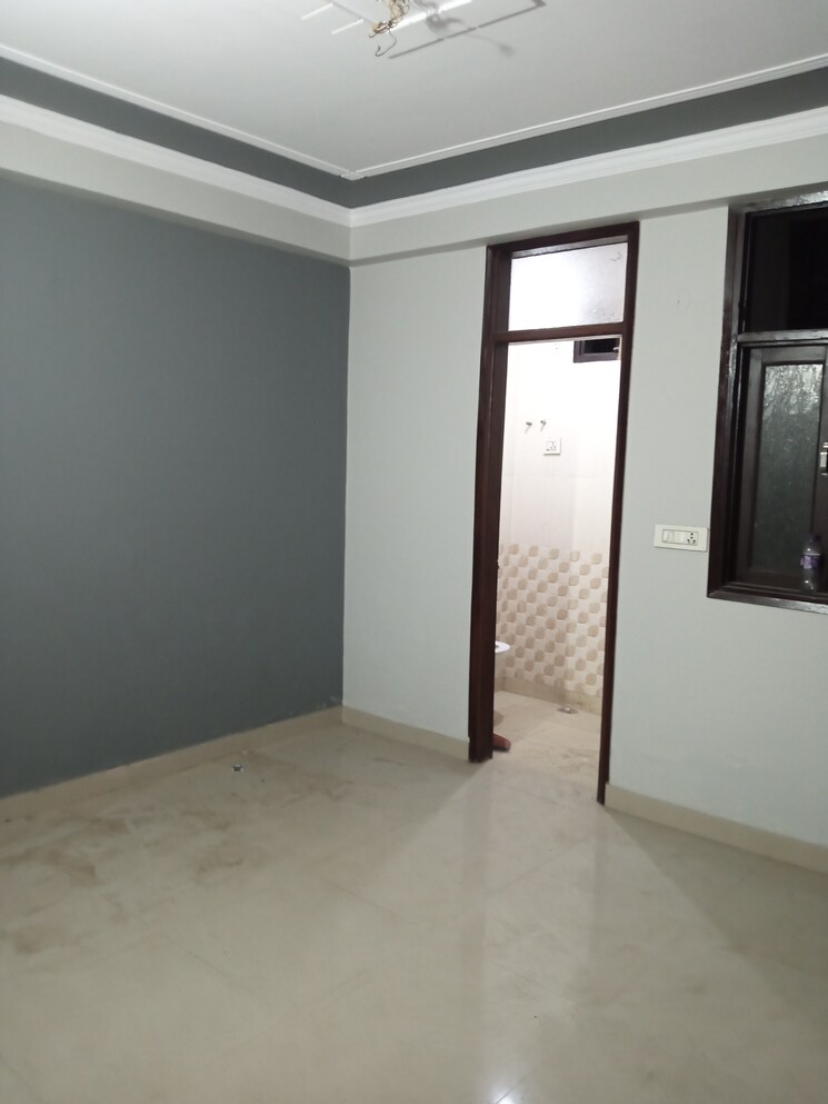Room, jogabai extension 2 Bedroom 630 Sq.Ft. Apartment In Jogabai Extension Delhi 7653986