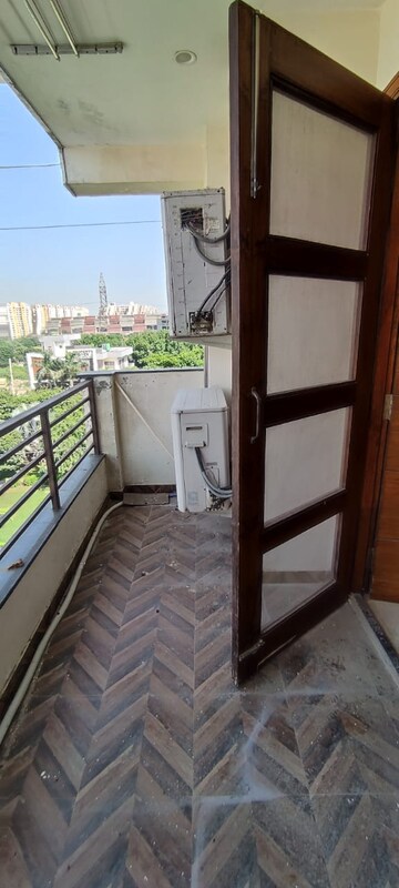 Balcony in 4 BHK Builder Floor at Puri Vip Floors, Sector 81 – for Sale