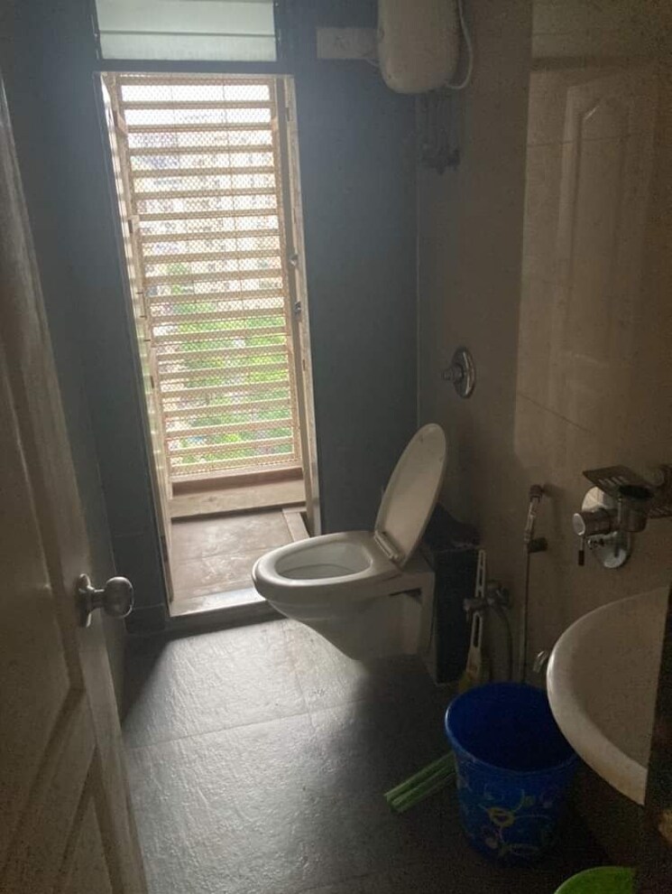 Bathroom, vasant-deep 2 Bedroom 950 Sq.Ft. Apartment In Kharghar Sector 19 Navi Mumbai 7654083