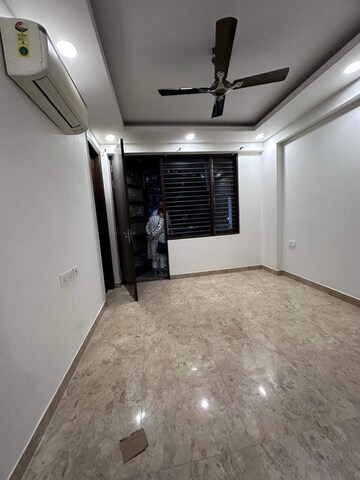 Room in 6+ BHK Independent House at Sushant Lok 3, Sector 57 – for Sale