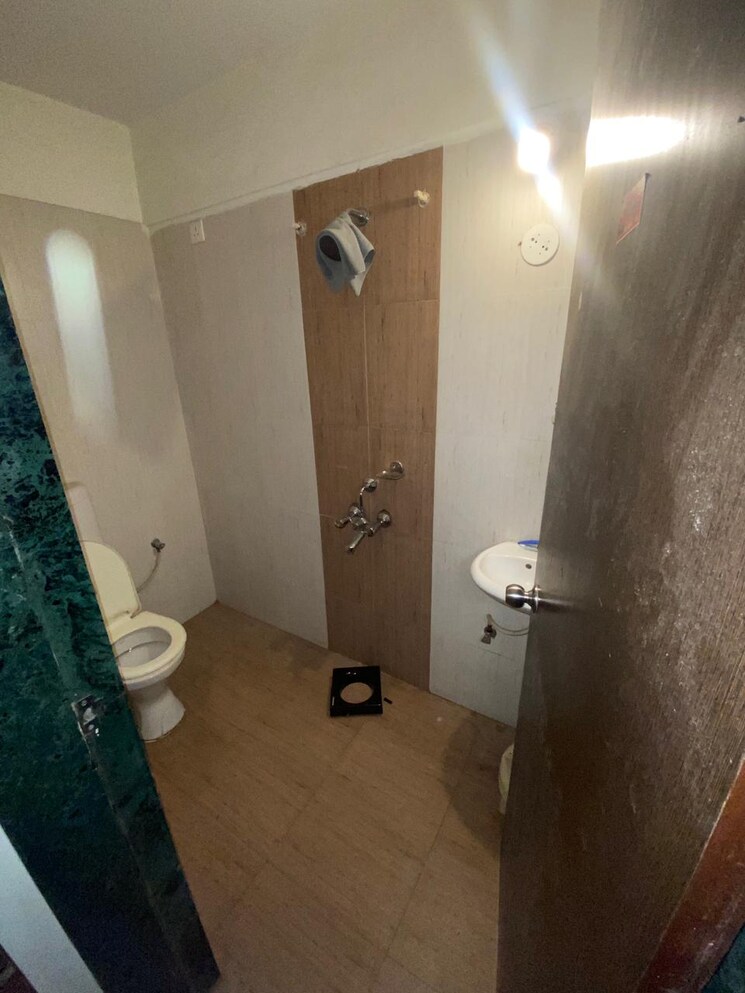 Bathroom, venus-heights-phase-1 2 Bedroom 935 Sq.Ft. Apartment In Pashan Sus Road Pune 7654243