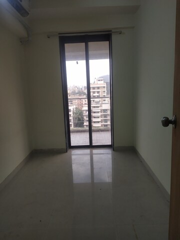 Room in 2.5 BHK Apartment at MM Spectra, Chembur – for Sale